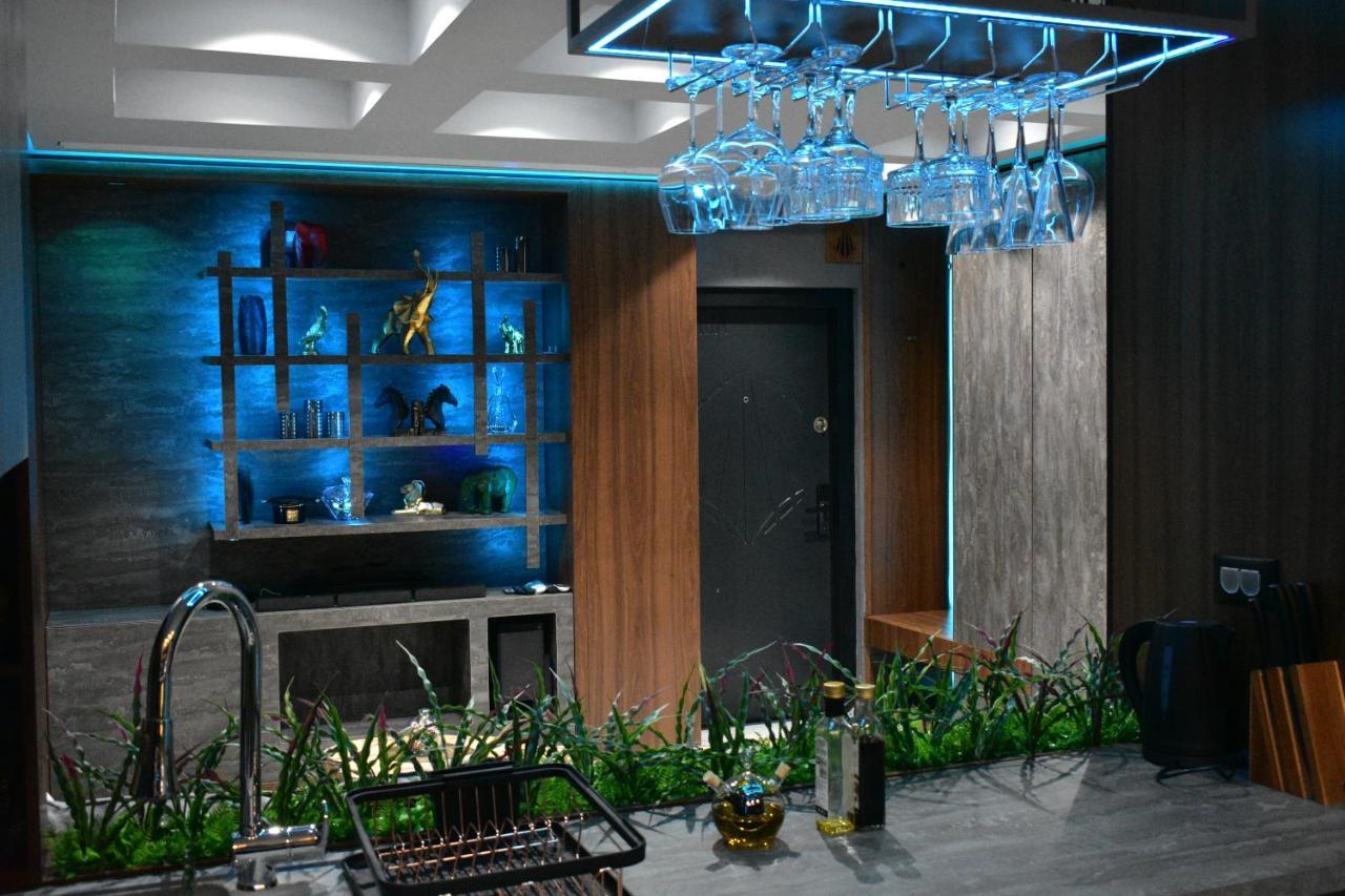 Pentlux - Spa Penthouse In The Heart Of Skopje Exterior foto