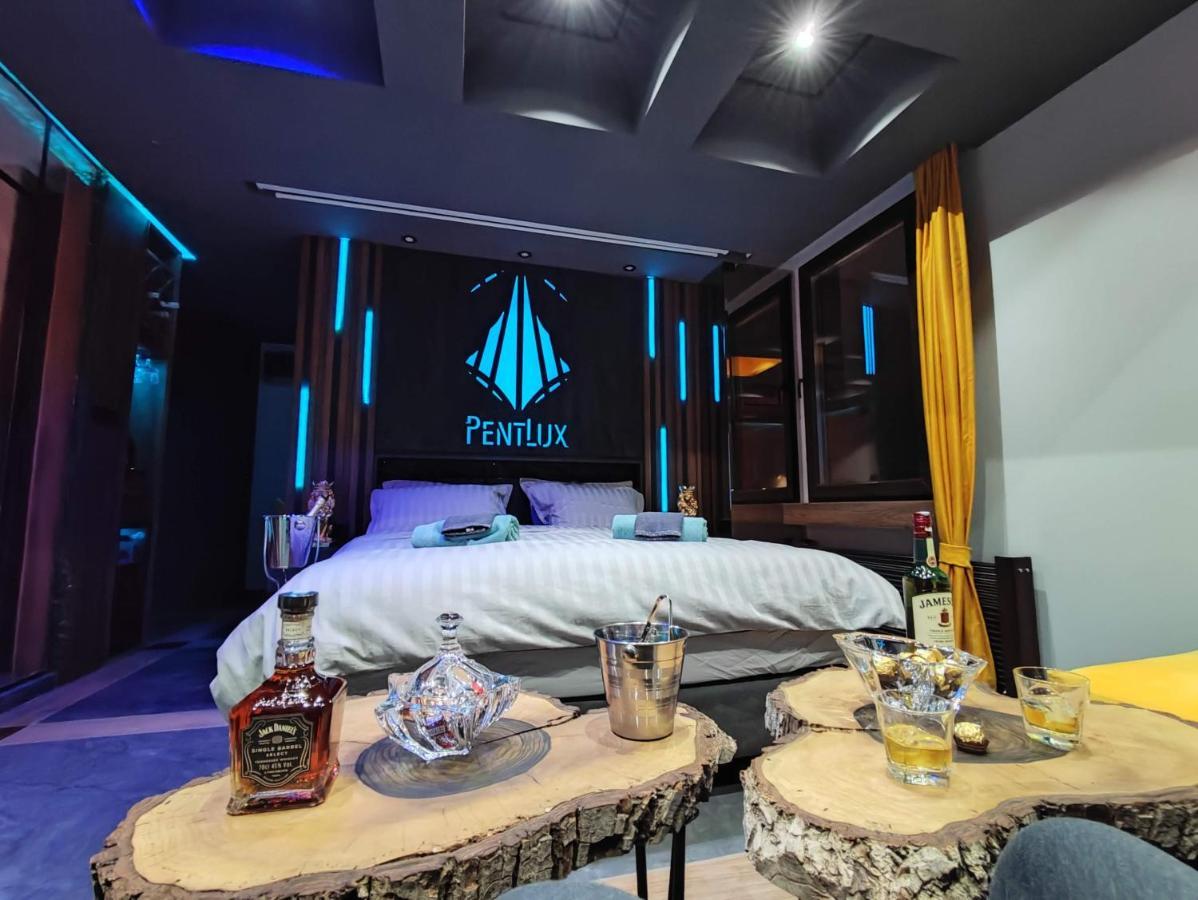 Pentlux - Spa Penthouse In The Heart Of Skopje Exterior foto