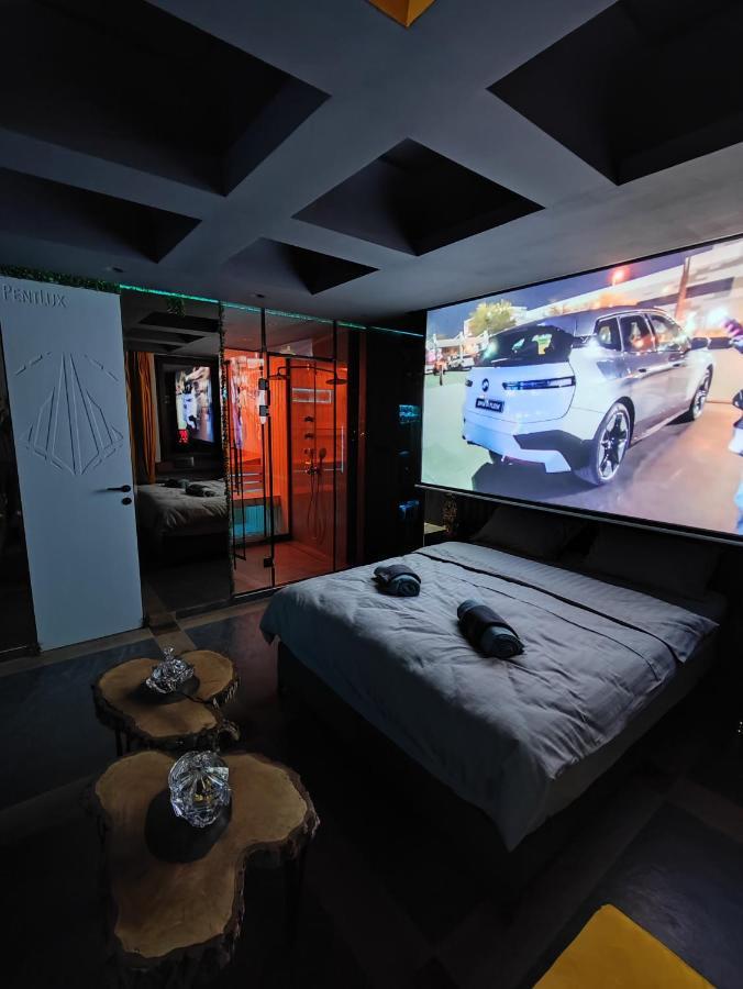 Pentlux - Spa Penthouse In The Heart Of Skopje Exterior foto